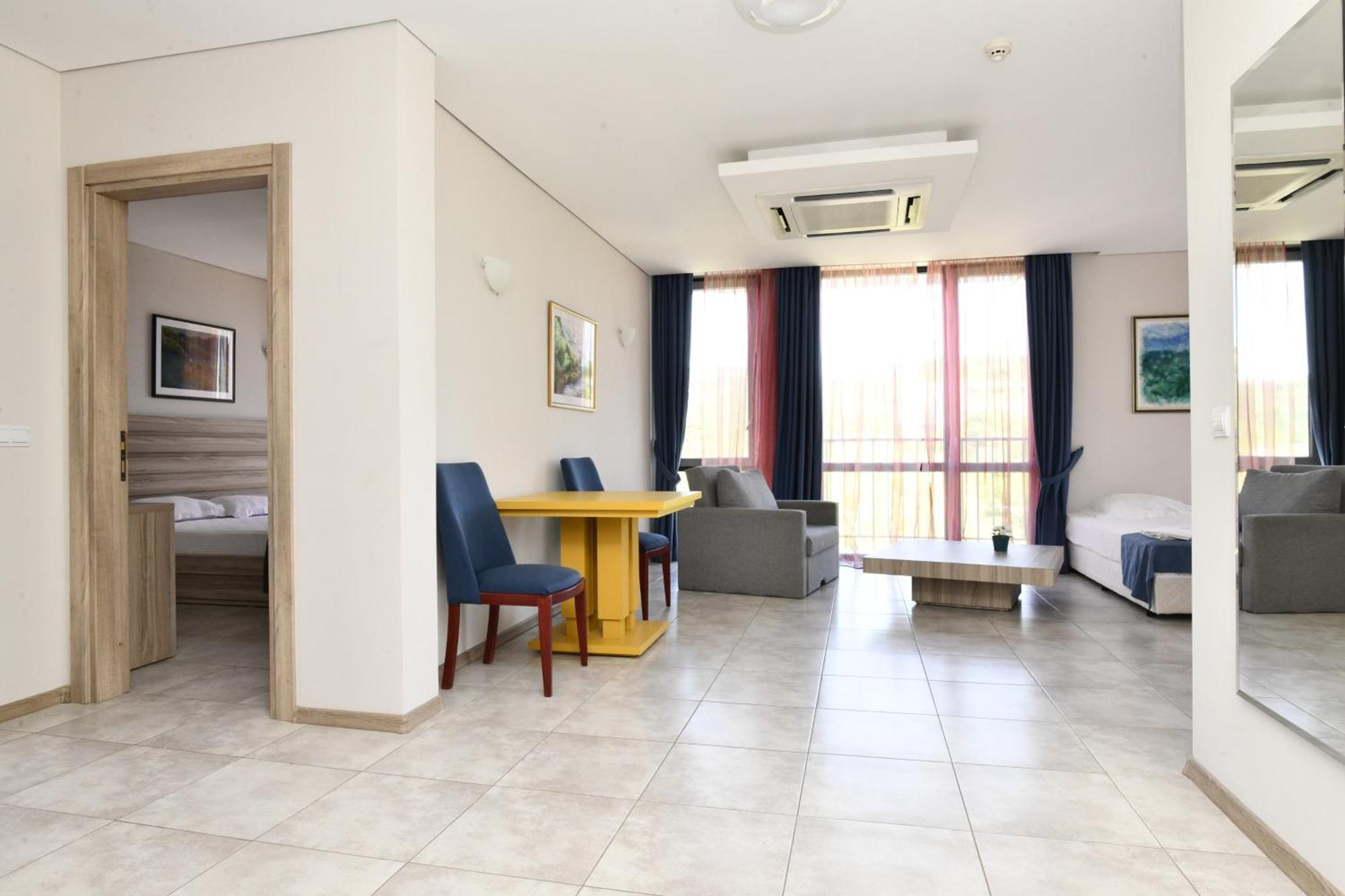 Complex Perpera Hotel Stambolovo ภายนอก รูปภาพ